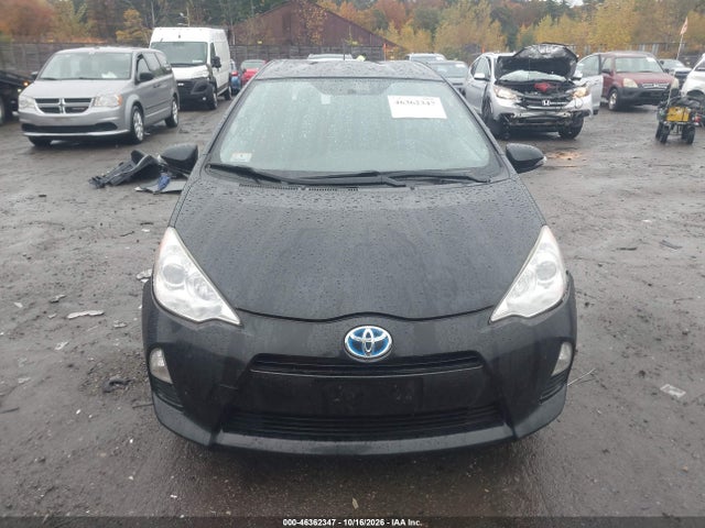 46362347 :رقم المزاد ، JTDKDTB30E1566439 vin ، 2014 Toyota Prius C Two مزاد بيع
