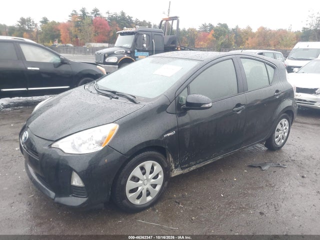 46362347 :رقم المزاد ، JTDKDTB30E1566439 vin ، 2014 Toyota Prius C Two مزاد بيع
