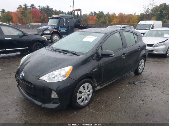 46362347 :رقم المزاد ، JTDKDTB30E1566439 vin ، 2014 Toyota Prius C Two مزاد بيع