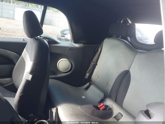 Продаж на аукціоні авто 2006 Mini Cooper S, vin: WMWRH33576TF87037, номер лоту: 46362409