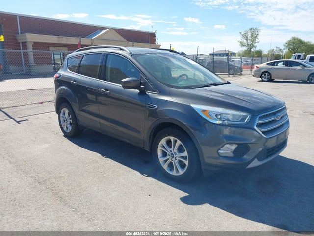 Продажа на аукционе авто 2017 Ford Escape Se, vin: 1FMCU0GD6HUD73862, номер лота: 46362434