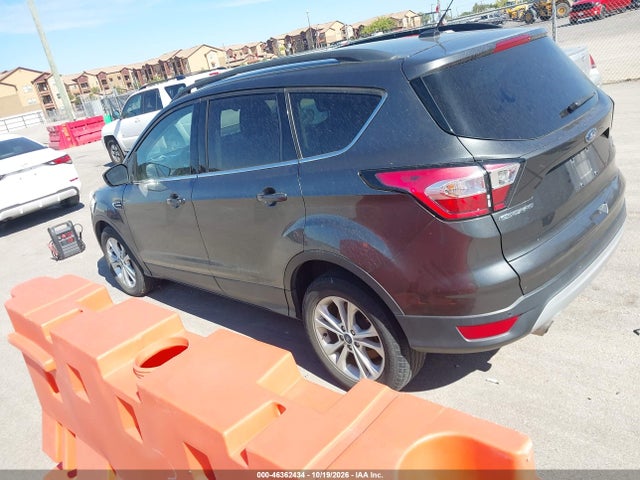 46362434 :رقم المزاد ، 1FMCU0GD6HUD73862 vin ، 2017 Ford Escape Se مزاد بيع
