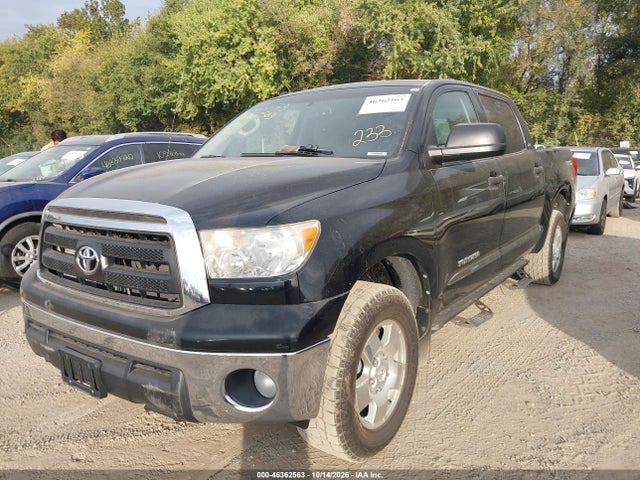 46362563 :رقم المزاد ، 5TFDM5F15CX029699 vin ، 2012 Toyota Tundra Grade 4.6l V8 مزاد بيع