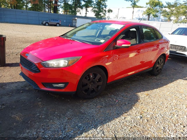 46362629 :رقم المزاد ، 1FADP3FE9HL322881 vin ، 2017 Ford Focus Se مزاد بيع