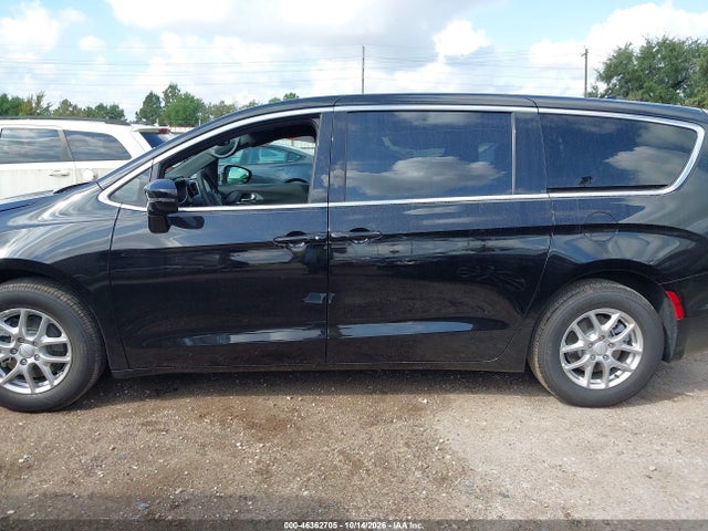 2027 Chrysler Pacifica მანქანა იყიდება აუქციონზე, vin: 2C4RC1BG6VR611064, აუქციონის ნომერი: 46362705