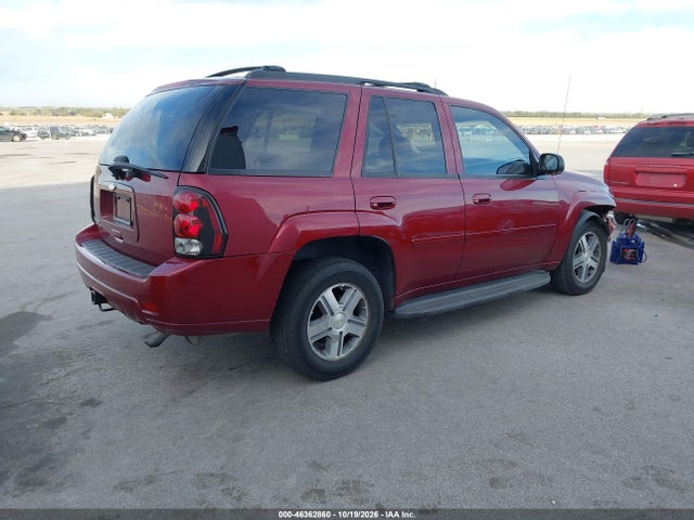 46362860 :رقم المزاد ، 1GNET13M272247608 vin ، 2007 Chevrolet Trailblazer Lt مزاد بيع