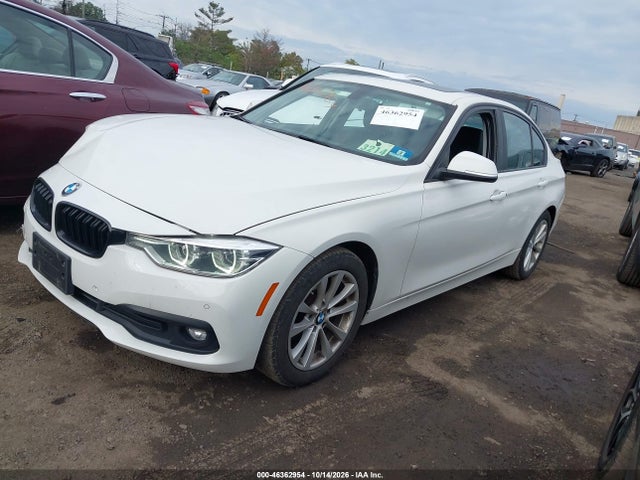 46362954 :رقم المزاد ، WBA8A3C5XJA357932 vin ، 2018 Bmw 320i Xdrive مزاد بيع