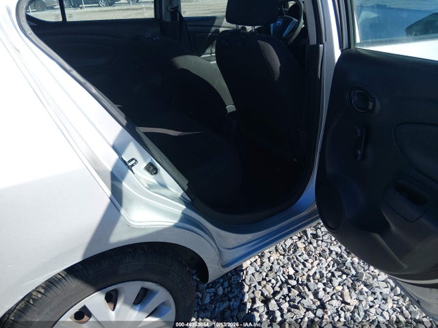 Nissan Versa 1.6 S+ 2018 3N1CN7AP4JL810029 Image 8