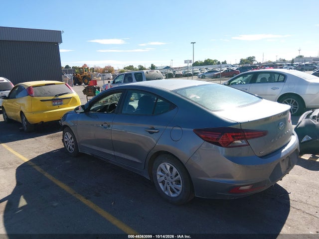 Hyundai ELANTRA SE 2019 5NPD74LF4KH444363 Image 3