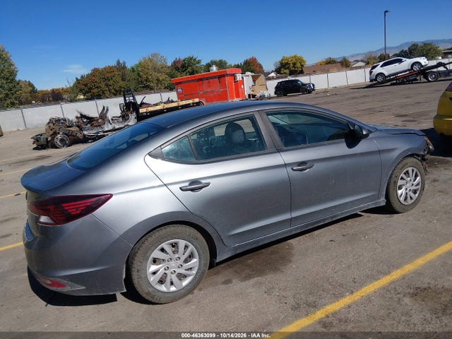 Hyundai ELANTRA SE 2019 5NPD74LF4KH444363 Image 4
