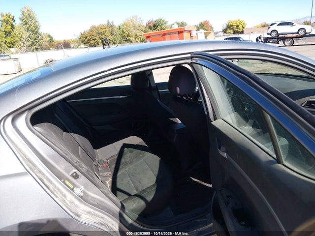 Hyundai ELANTRA SE 2019 5NPD74LF4KH444363 Image 8