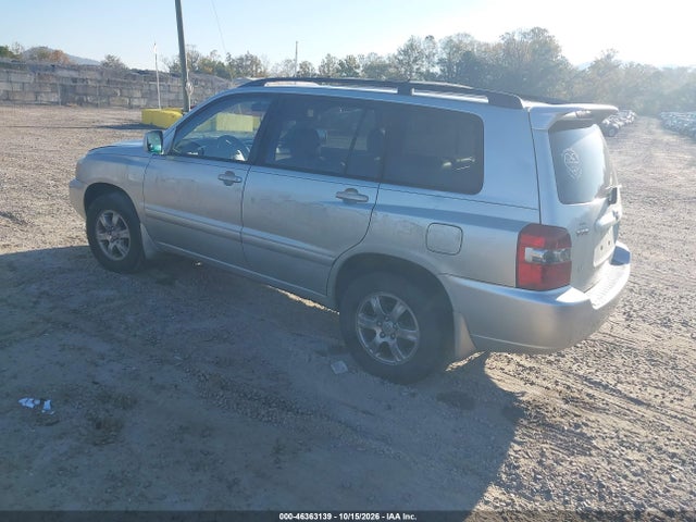 46363139 :رقم المزاد ، JTEGP21A340032147 vin ، 2004 Toyota Highlander V6 مزاد بيع