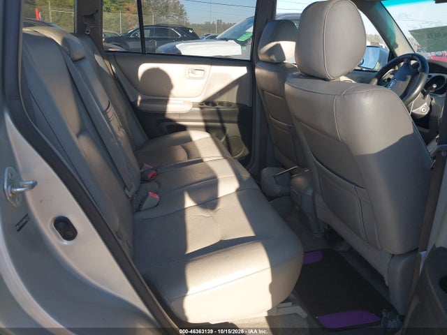 46363139 :رقم المزاد ، JTEGP21A340032147 vin ، 2004 Toyota Highlander V6 مزاد بيع