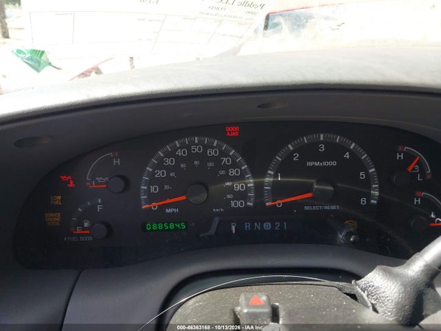 Продаж на аукціоні авто 2000 Ford F-150 Lariat/work Series/xl/xlt, vin: 1FTRX17L2YKA98392, номер лоту: 46363168