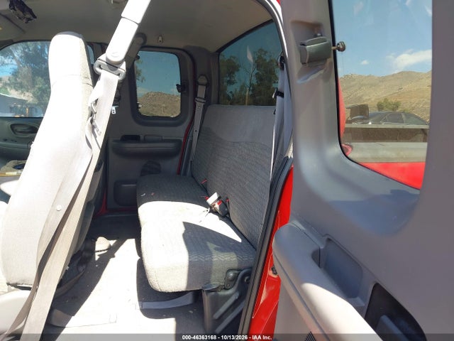 Продаж на аукціоні авто 2000 Ford F-150 Lariat/work Series/xl/xlt, vin: 1FTRX17L2YKA98392, номер лоту: 46363168