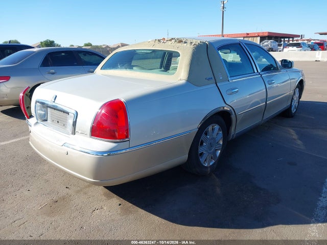 46363247 :رقم المزاد ، 1LNHM82W05Y611836 vin ، 2005 Lincoln Town Car Signature Limited مزاد بيع