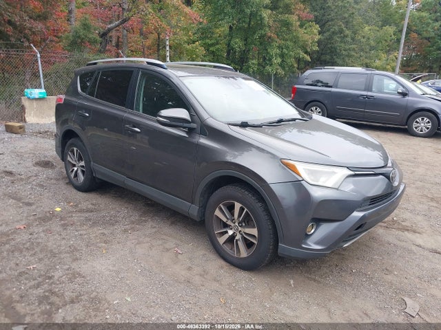 Aukcja sprzedaży 2017 Toyota Rav4 Xle, vin: JTMWFREV9HJ710828, numer aukcji: 46363392