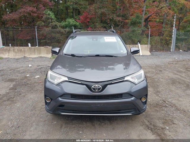 Aukcja sprzedaży 2017 Toyota Rav4 Xle, vin: JTMWFREV9HJ710828, numer aukcji: 46363392
