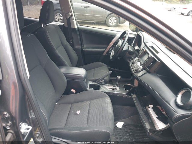 Aukcja sprzedaży 2017 Toyota Rav4 Xle, vin: JTMWFREV9HJ710828, numer aukcji: 46363392