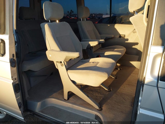 46363433 :رقم المزاد ، WV2KB47001H157029 vin ، 2001 Volkswagen Eurovan Gls مزاد بيع