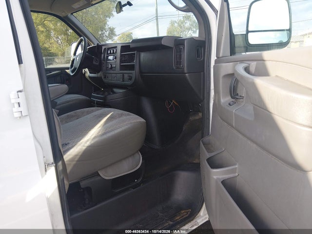 46363434 :رقم المزاد ، 1GAZG1FG9F1198814 vin ، 2015 Chevrolet Express 3500 Lt مزاد بيع