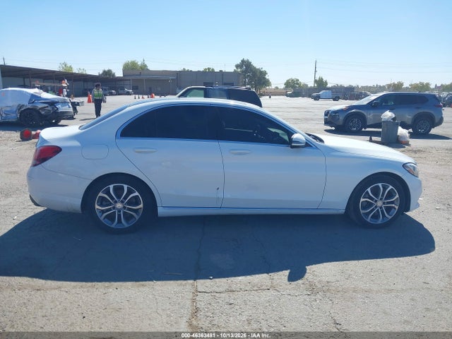 55SWF4JB9GU177057 Mercedes-Benz C 300