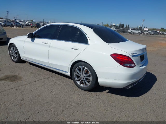 55SWF4JB9GU177057 Mercedes-Benz C 300