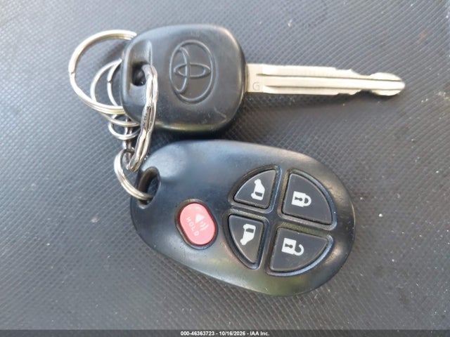 46363723 :رقم المزاد ، 5TDKK3DCXES495028 vin ، 2014 Toyota Sienna Le V6 8 Passenger مزاد بيع
