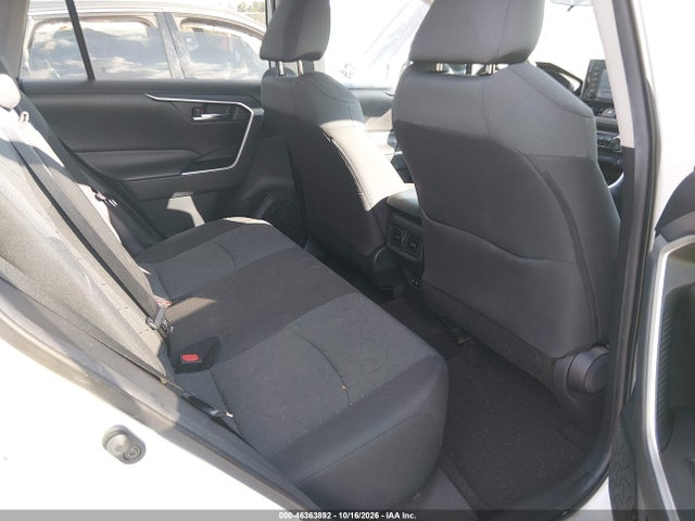 46363892 :رقم المزاد ، 2T3W1RFV2LC043321 vin ، 2020 Toyota Rav4 Xle مزاد بيع