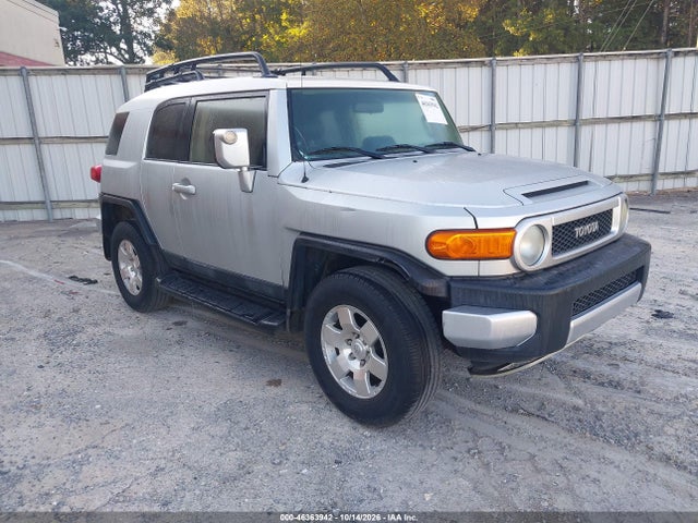 46363942 :رقم المزاد ، JTEBU11F470061735 vin ، 2007 Toyota Fj Cruiser مزاد بيع