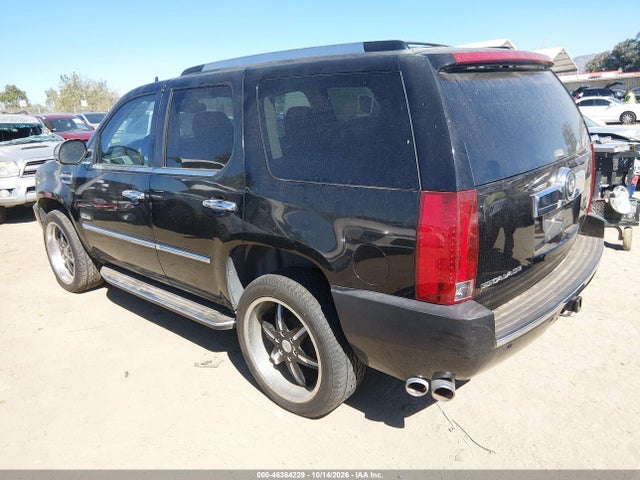 46364229 :رقم المزاد ، 1GYFK63807R228900 vin ، 2007 Cadillac Escalade Standard مزاد بيع