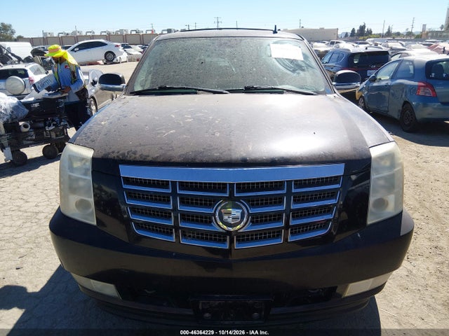 46364229 :رقم المزاد ، 1GYFK63807R228900 vin ، 2007 Cadillac Escalade Standard مزاد بيع