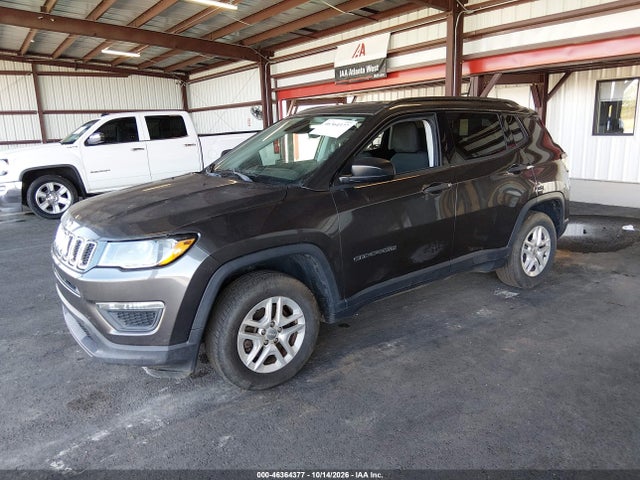 46364377 :رقم المزاد ، 3C4NJCAB0JT182243 vin ، 2018 Jeep Compass Sport Fwd مزاد بيع