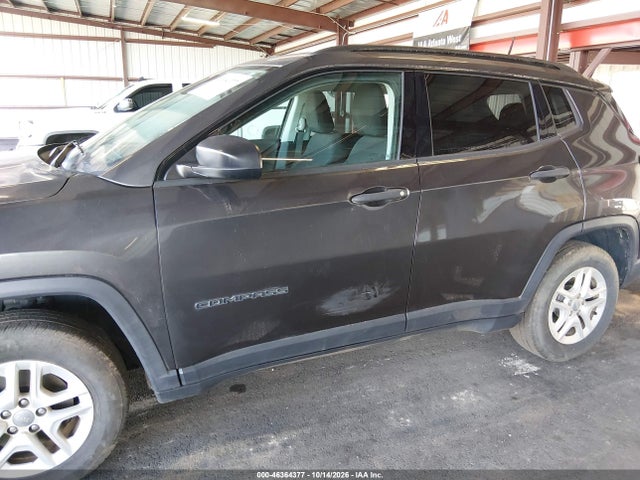 46364377 :رقم المزاد ، 3C4NJCAB0JT182243 vin ، 2018 Jeep Compass Sport Fwd مزاد بيع
