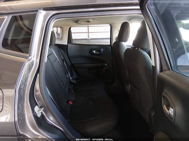 46364377 :رقم المزاد ، 3C4NJCAB0JT182243 vin ، 2018 Jeep Compass Sport Fwd مزاد بيع