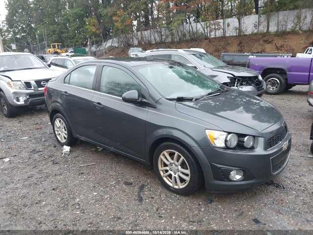 46364466 :رقم المزاد ، 1G1JC5SG3D4175451 vin ، 2013 Chevrolet Sonic Lt Auto مزاد بيع