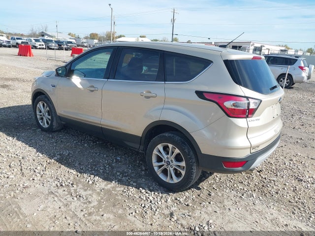 Продажа на аукционе авто 2017 Ford Escape Se, vin: 1FMCU0GD2HUE53272, номер лота: 46364487
