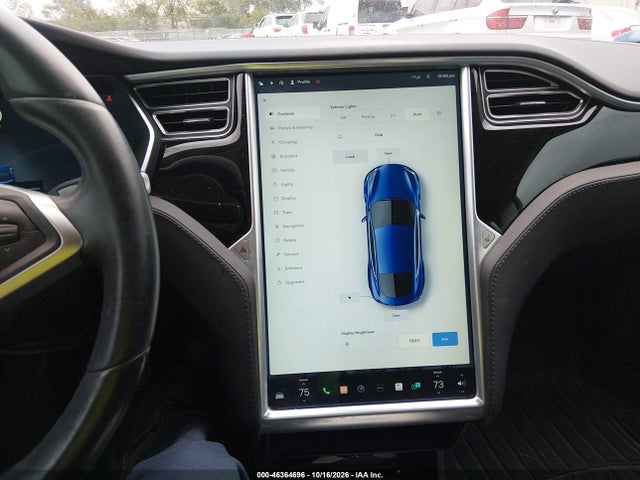 Продажа на аукционе авто 2015 Tesla Model S 60/70/85, vin: 5YJSA1E17FF114438, номер лота: 46364696