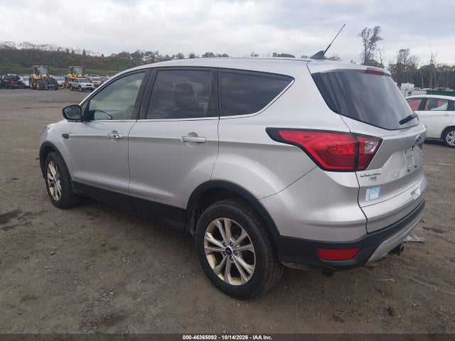 2019 Ford Escape Se მანქანა იყიდება აუქციონზე, vin: 1FMCU9GD2KUB80541, აუქციონის ნომერი: 46365092