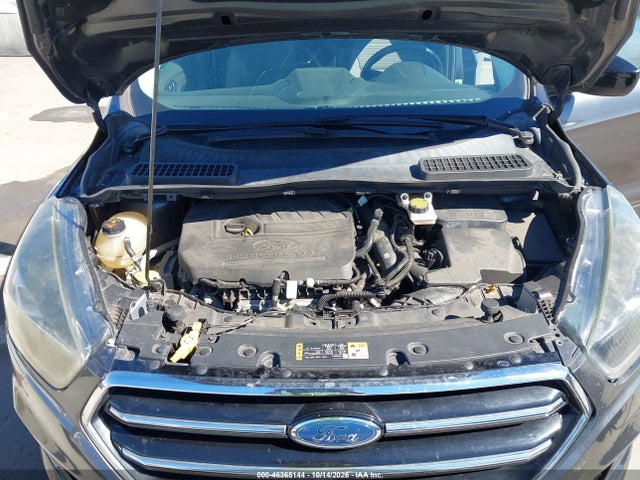 2017 Ford Escape Se მანქანა იყიდება აუქციონზე, vin: 1FMCU9GD7HUD05994, აუქციონის ნომერი: 46365144