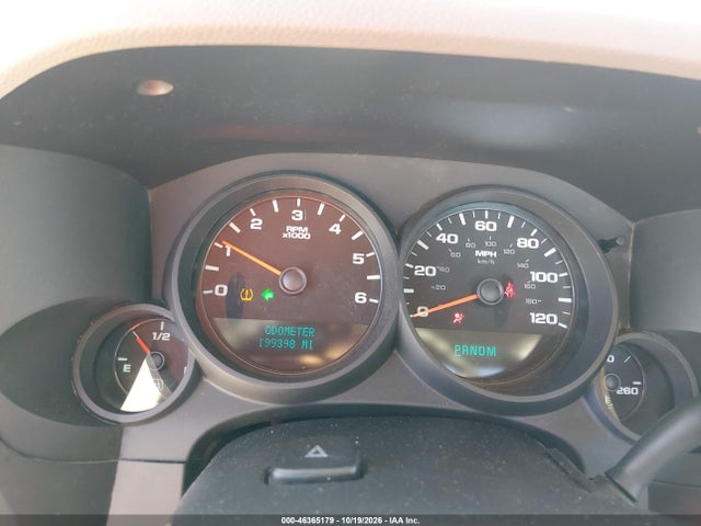 Продажа на аукционе авто 2011 Chevrolet Silverado 1500 Work Truck, vin: 1GCNKPE01BF174449, номер лота: 46365179