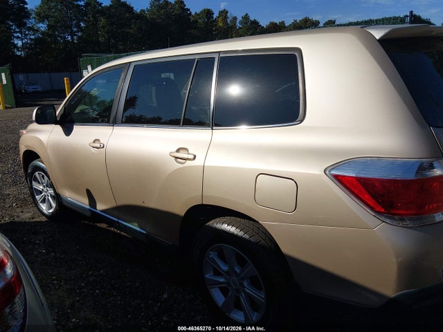 Продаж на аукціоні авто 2011 Toyota Highlander Base V6, vin: 5TDBK3EH3BS062981, номер лоту: 46365270