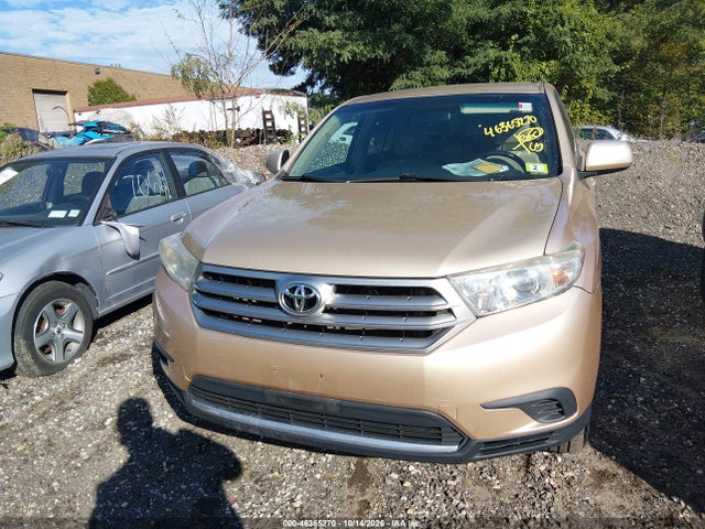 Продаж на аукціоні авто 2011 Toyota Highlander Base V6, vin: 5TDBK3EH3BS062981, номер лоту: 46365270