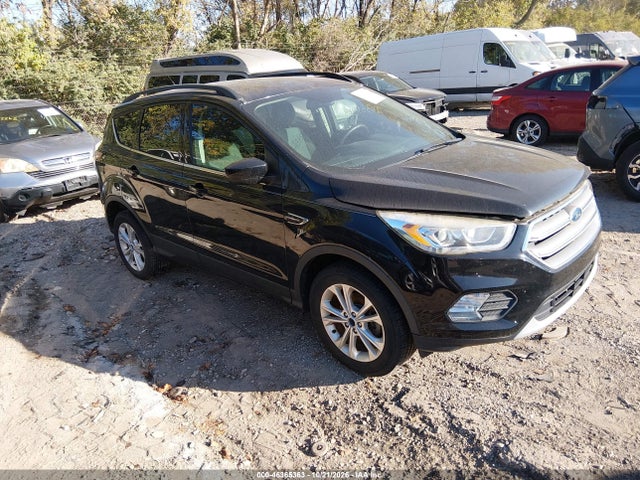 Продажа на аукционе авто 2017 Ford Escape Se, vin: 1FMCU0GDXHUE70336, номер лота: 46365363