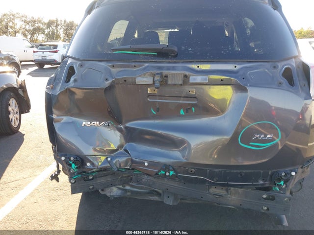 Продаж на аукціоні авто 2016 Toyota Rav4 Xle, vin: JTMWFREV6GJ085268, номер лоту: 46365788