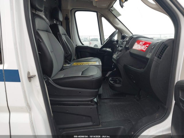 2018 Ram Promaster 3500 High Roof 159 Wb მანქანა იყიდება აუქციონზე, vin: 3C6URVHG9JE116853, აუქციონის ნომერი: 46366184