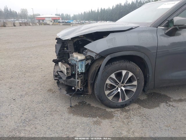 Aukcja sprzedaży 2021 Toyota Highlander Xle, vin: 5TDGZRBH0MS525218, numer aukcji: 46366188