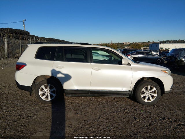 Auction sale of the 2012 Toyota Highlander Base V6, vin: 5TDBK3EH9CS140195, lot number: 46366360