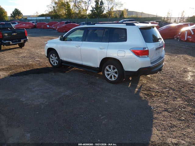 Auction sale of the 2012 Toyota Highlander Base V6, vin: 5TDBK3EH9CS140195, lot number: 46366360