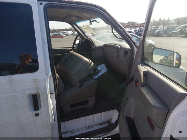 46366367 :رقم المزاد ، 1GCDM19X33B135039 vin ، 2003 Chevrolet Astro مزاد بيع